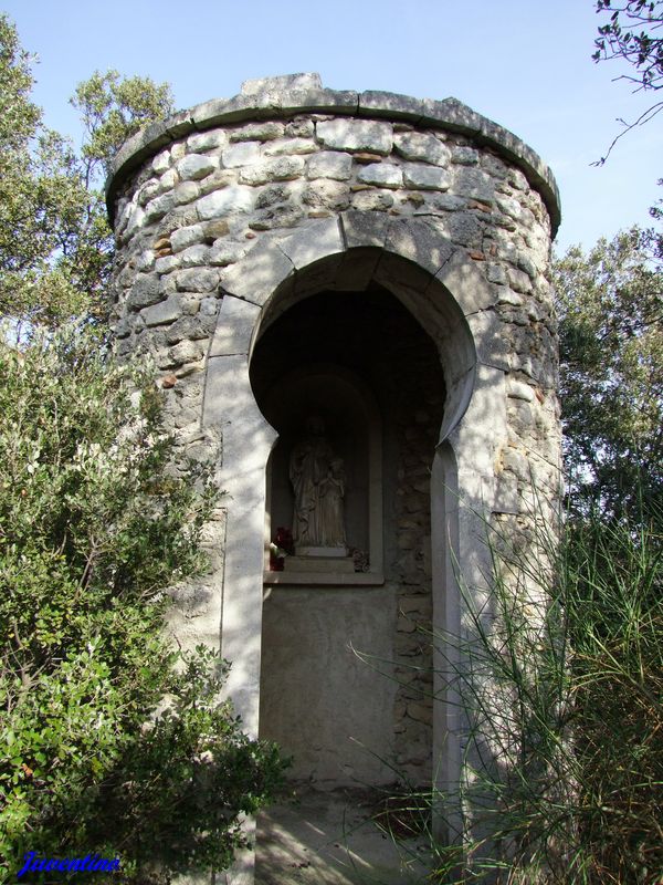 Notre-Dame de Toronne à Clansayes (Drôme)