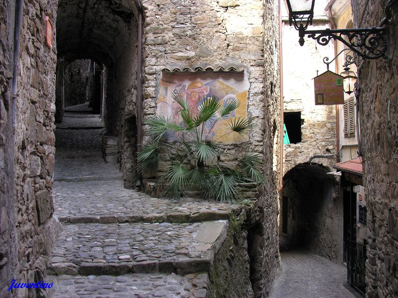 Apricale (Imperia, Liguria)