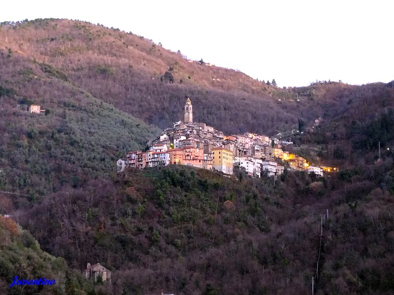 Castel Vittorio (Imperia, Liguria)