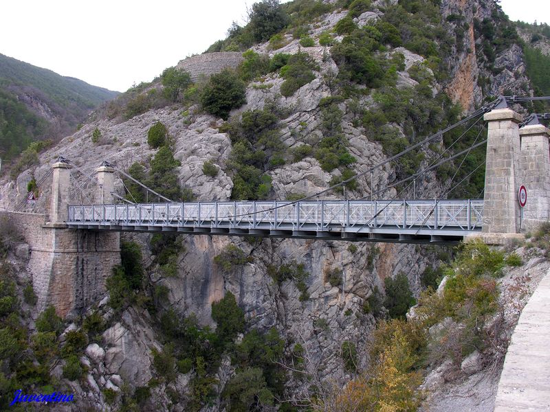 Ponts de Saint-Léger sur la Roudoule