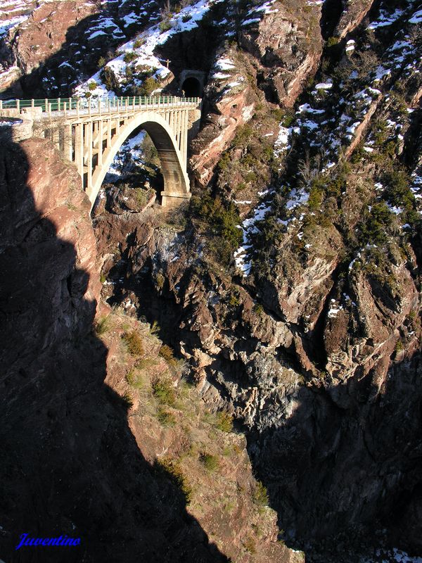 Pont de la Mariée sur le Var