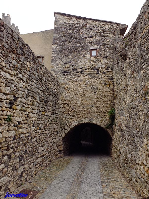 Viviers (Ardèche)