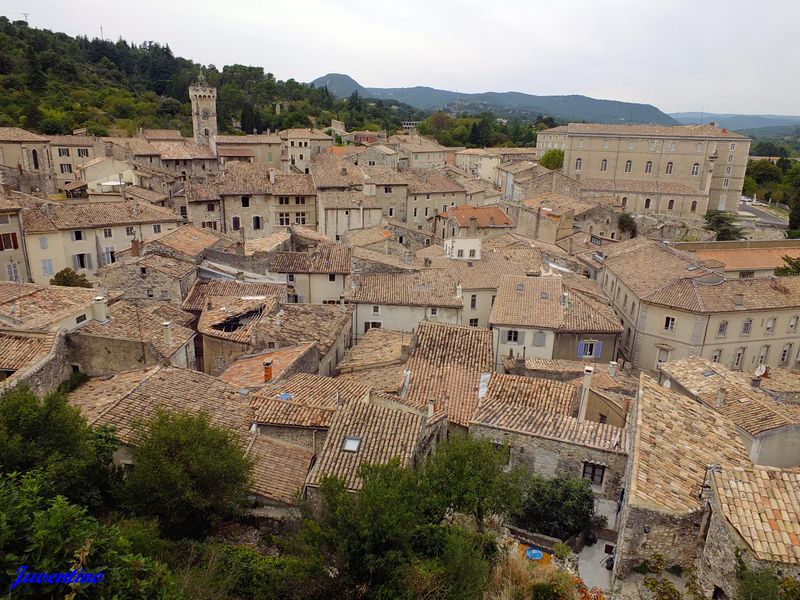 Viviers (Ardèche)