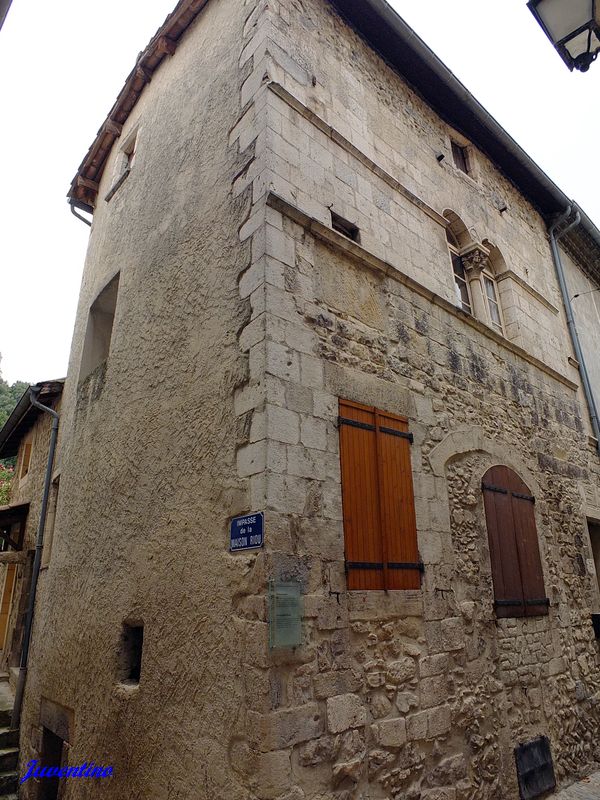 Viviers (Ardèche)